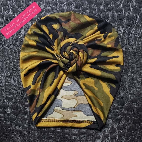 SassyChikaDBoutique Other - Camo Twist Turban
